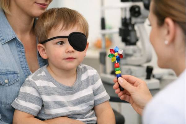 Strabismic Amblyopia_ Essential Information for Parents