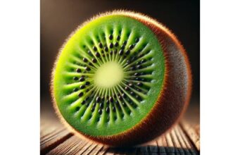 Kiwifruit nutrition and benefits: vitamin C, potassium, fiber, digestion support, and safe use