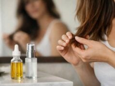 Hair oil vs hair serum explained: key differences, benefits, and how to choose the right one for your hair type, porosity, and styling routine.