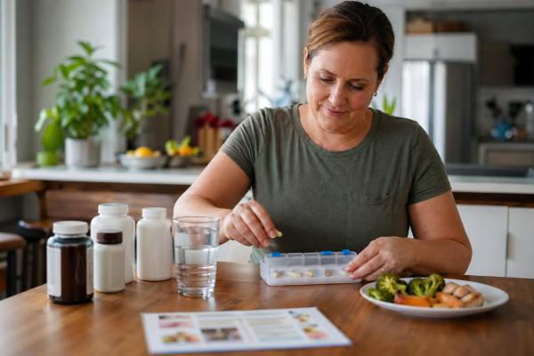 Find out which bariatric vitamins are best after sleeve, bypass, or duodenal switch, including what to look for in a formula, common mistakes, and when extra supplements are needed.