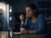 Late-Night Eating and Hormones: Blood Sugar, Cortisol, and Morning Hunger Learn how late-night eating affects blood sugar, cortisol, sleep, and morning hunger, plus practical ways to reduce cravings, improve meal timing, and support steadier hormone rhythms.