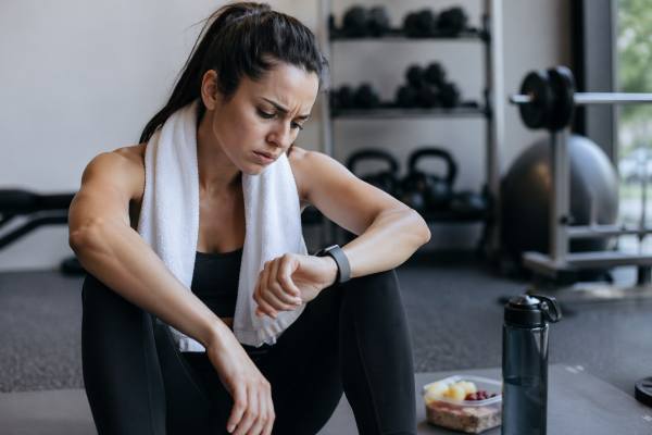 Overestimating exercise calories can erase your calorie deficit and quietly stall weight loss. Learn where calorie-burn estimates go wrong, how to spot it, and what to do instead.
