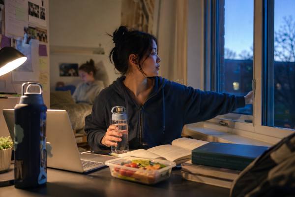 College students face unique immune challenges from sleep debt, crowded housing, and constant shared spaces. Learn the most effective prevention basics, from sleep and vaccines to hand hygiene, hydration, and knowing when to get care.