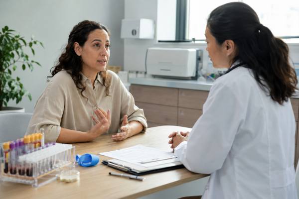 Iron and Ferritin Testing for Fatigue, Brain Fog, and Restless Legs Learn what iron and ferritin tests can reveal about fatigue, brain fog, and restless legs, how to interpret common results, and when low ferritin may matter even without anemia.