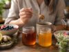 Manuka honey vs regular honey: learn what UMF really means, where manuka stands apart, when regular honey is enough, and whether premium honey truly matters for immune support.