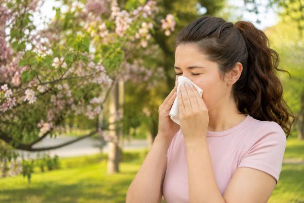 Learn why seasonal allergies are an overactive immune response, why symptoms can worsen from pollen, pollution, and barrier irritation, and what treatments and home strategies actually help.
