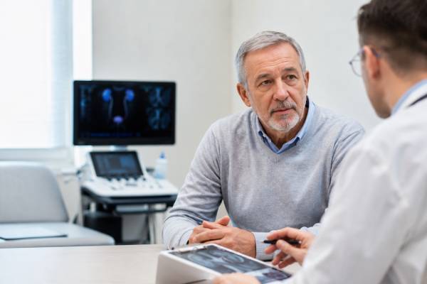 Bladder Cancer Symptoms in Men: Blood in Urine, Urgency, and Risk Factors Learn the key bladder cancer symptoms in men, including blood in urine, urgency, burning, and risk factors such as smoking, age, and workplace exposure.