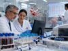 Learn how fibrinogen and FDP patterns help identify DIC, including low fibrinogen, high FDP, platelet changes, PT/aPTT results, causes, and urgent warning signs.