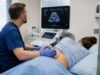 Learn why doctors recommend a kidney biopsy, what happens during the procedure, what risks to watch for, and how biopsy results guide kidney disease treatment.