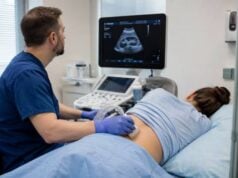 Learn why doctors recommend a kidney biopsy, what happens during the procedure, what risks to watch for, and how biopsy results guide kidney disease treatment.