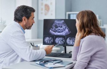 Kidney Cysts: Symptoms, Causes, and When You Need Follow-Up Learn what kidney cysts mean, which symptoms matter, how simple and complex cysts differ, and when follow-up imaging or specialist care is needed.