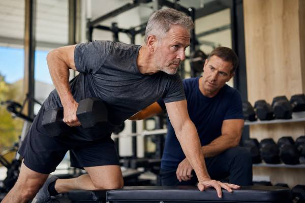 Strength Training After 40: Muscle, Testosterone, Injury Prevention, and Recovery Strength training after 40 can build muscle, protect joints, support testosterone health, and improve recovery when workouts, protein, sleep, and progression are planned well.