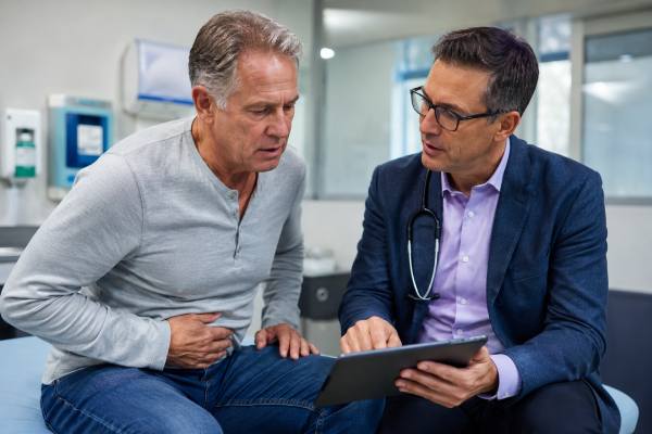 Urinary Retention in Men: Causes, Symptoms, and When It’s an Emergency Urinary retention in men can be an emergency. Learn the symptoms, common causes, tests, catheter treatment, follow-up, and when to get urgent care.