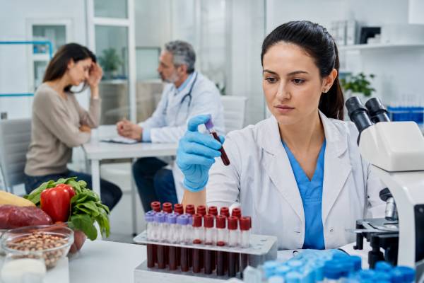 Low Ferritin Blood Test: Causes, Iron Deficiency, Anemia, and Meaning Low ferritin usually means low iron stores and may appear before anemia. Learn common causes, symptoms, ferritin cutoffs, follow-up tests, and treatment options.